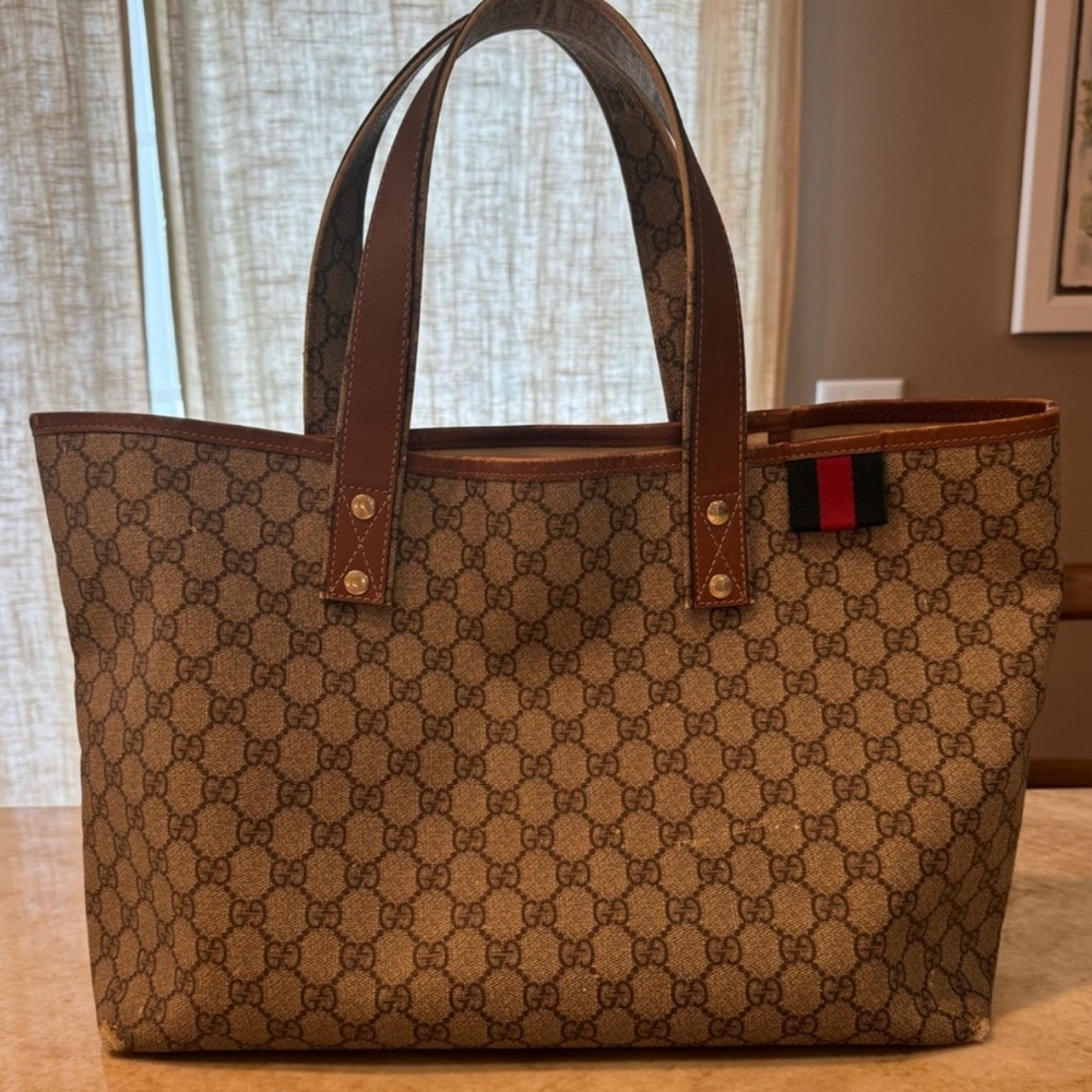 Gucci GG Supreme Canvas tote with leather trim - Picture 2 of 10